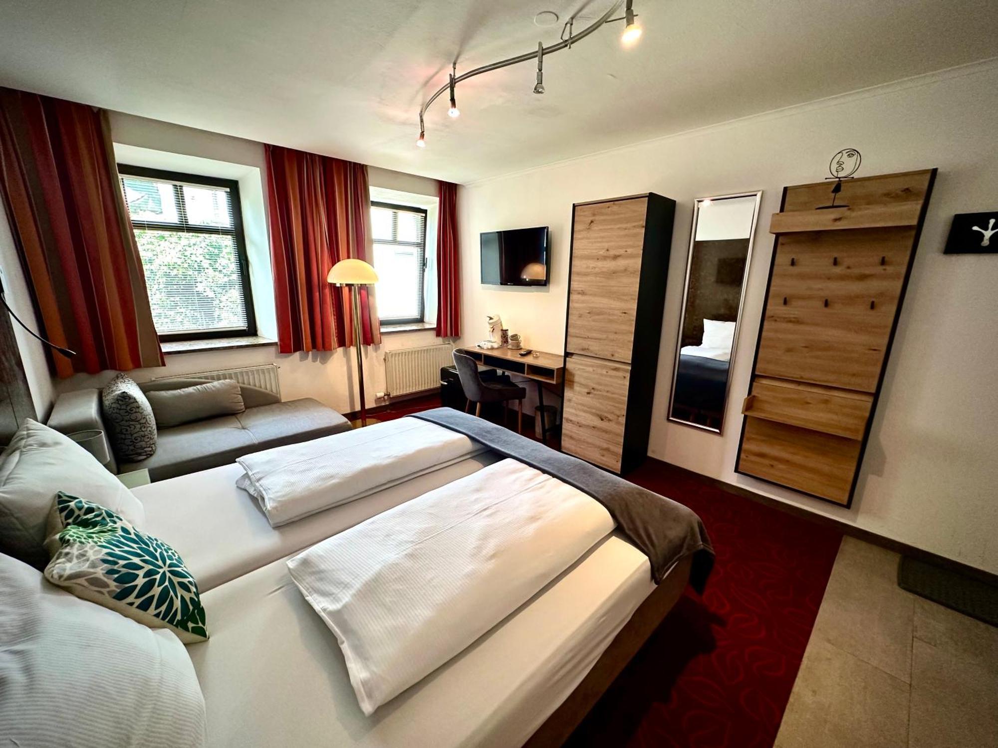 Bed & Rooms, Woergl Exterior foto